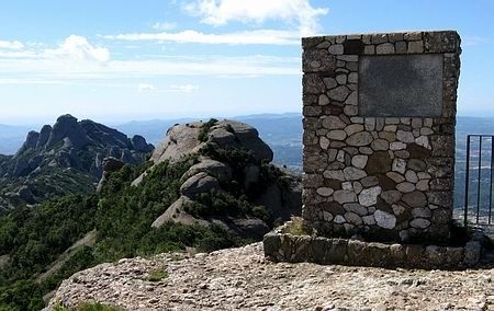 Monument a Mossen Cinto Verdaguer