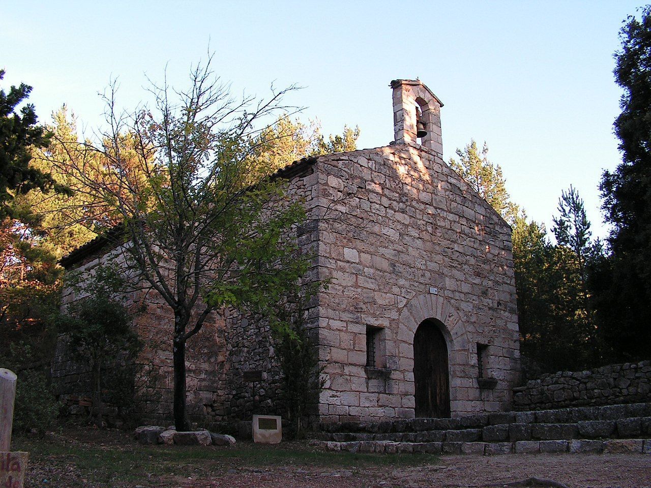 Ermita_de_la_Mare_de_Déu_de_Barrulles_Capafonts.jpg