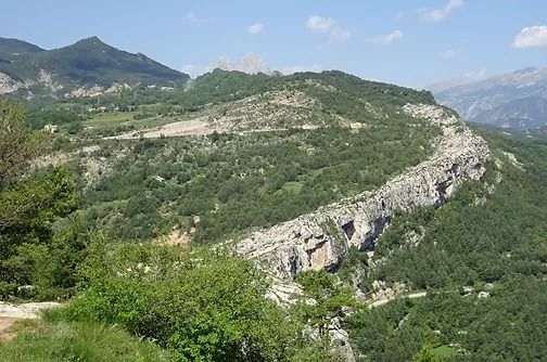 Castell_de_Milany.jpg